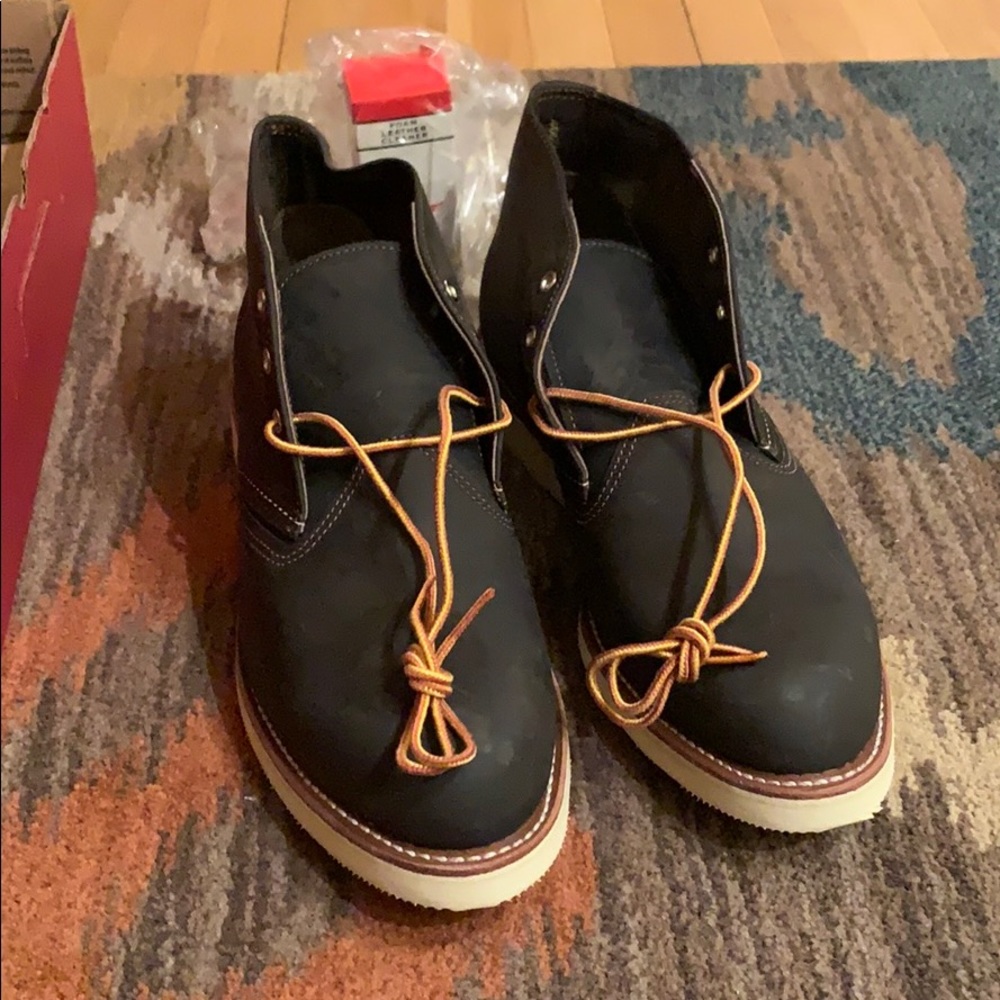 🆕Red Wing Chukka, charcoal color work boot…sz 13